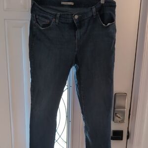 Levi's Women's medium Blue Boyfriend Jeans